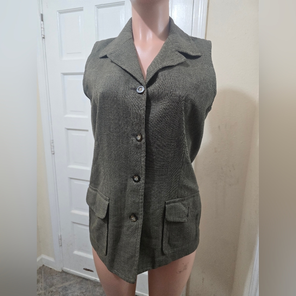 Harold's 100% Wool Olive Green Sleeveless Vest